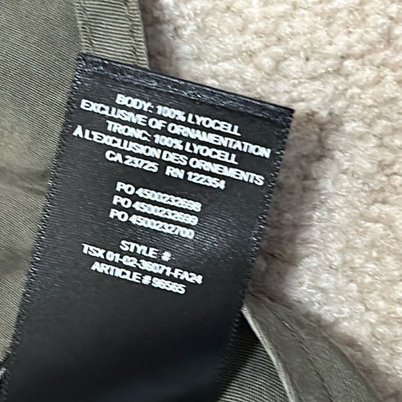 Babaton Shirt - Picture 5 of 12